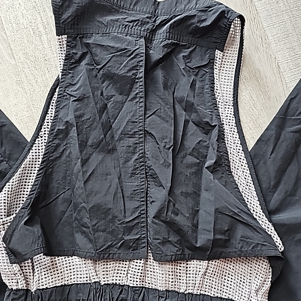 NWT FP Movement Inhale Onesie Black Water Resistant Jumpsuit - Picture 8 of 9